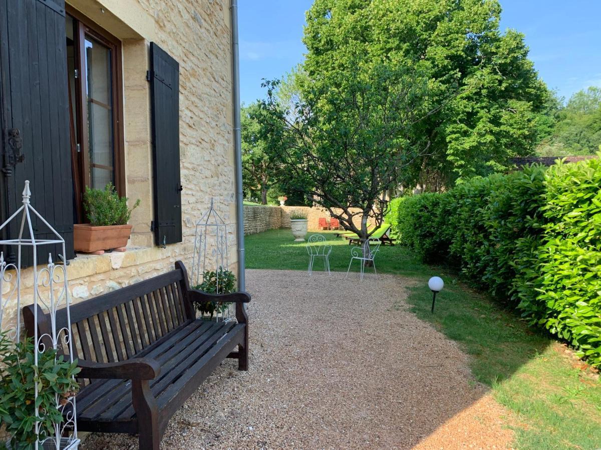 Le Noyer Résidence B&B Le Bugue Esterno foto